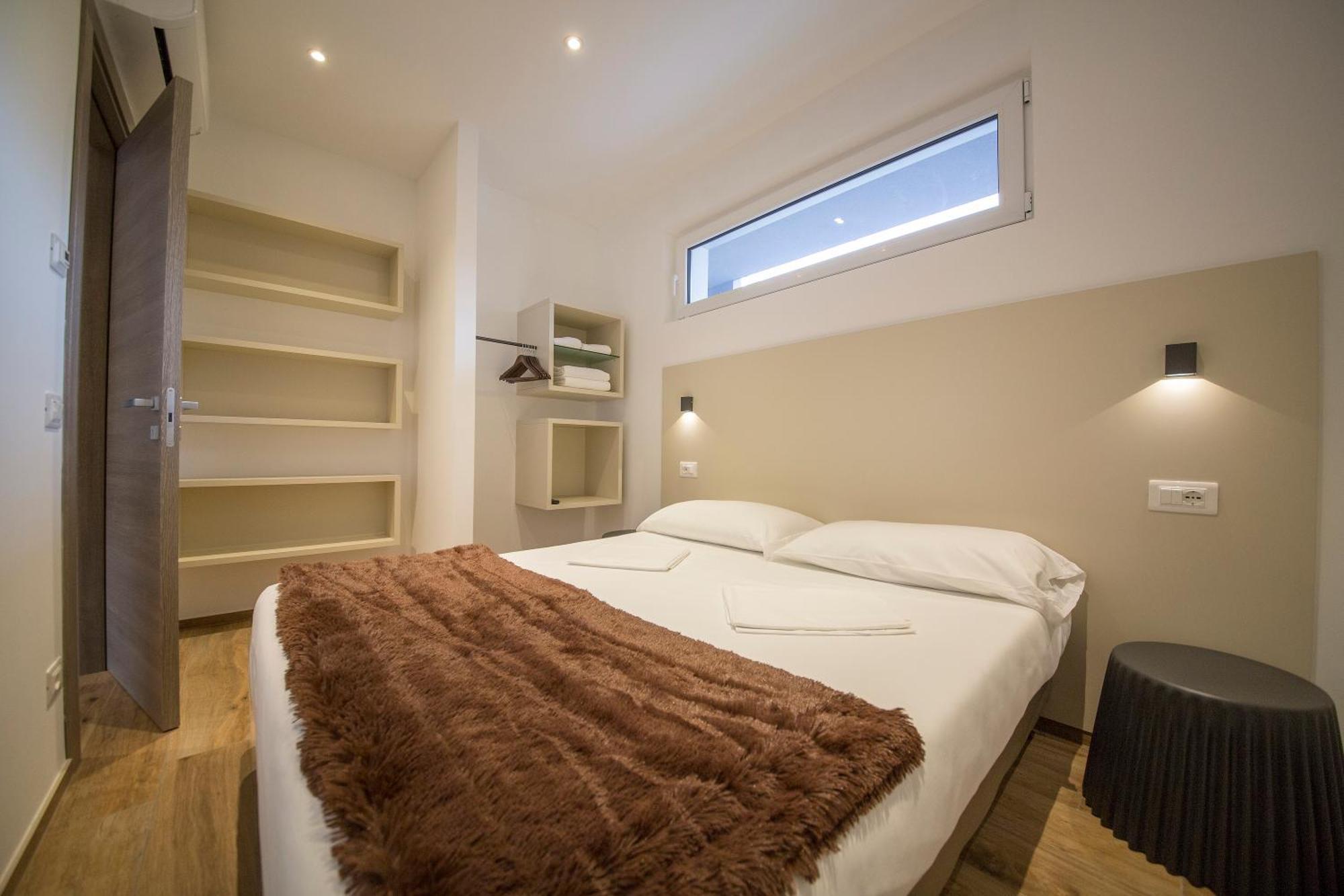 Aparthotel Riva Lake Lodge 3*