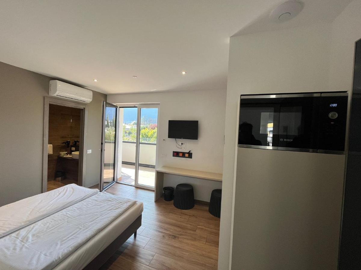 Aparthotel Riva Lake Lodge 3*